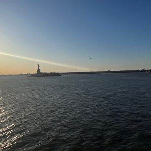 Meet your Posher, Hope